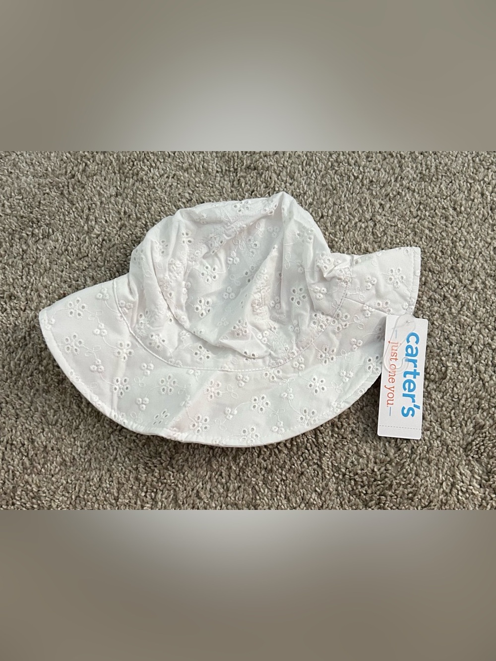 Carter's Baby Girl 6-12 Month White Eyelet Sun Hat NWT
